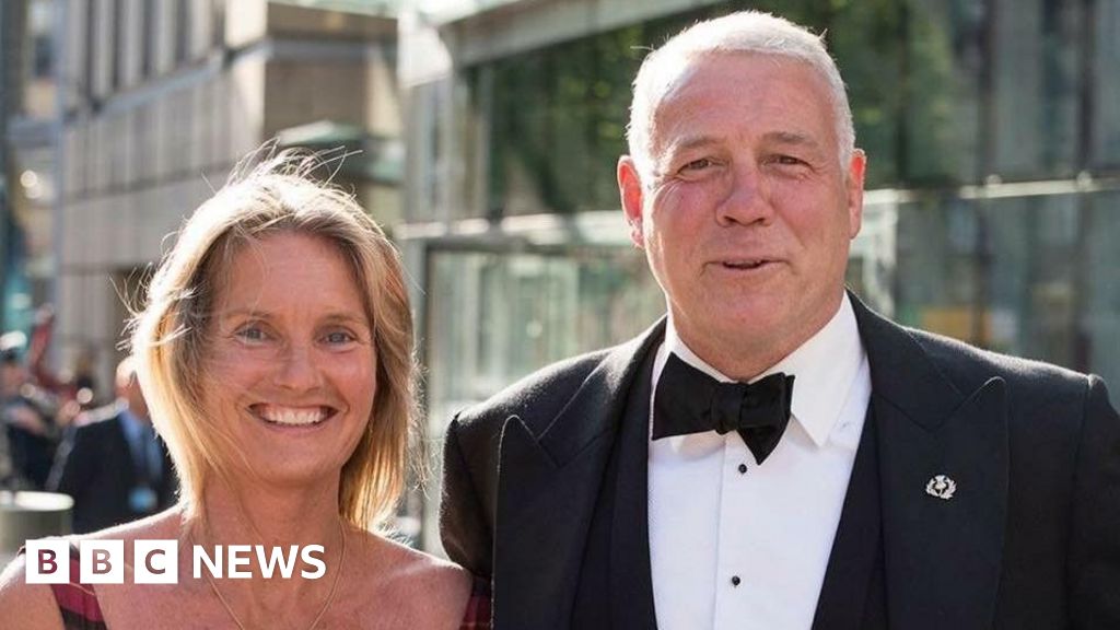 ‘I go back to the bay where my wife died every week’