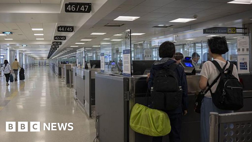 Man spent ,000 on flights to get back to the US after visa fears