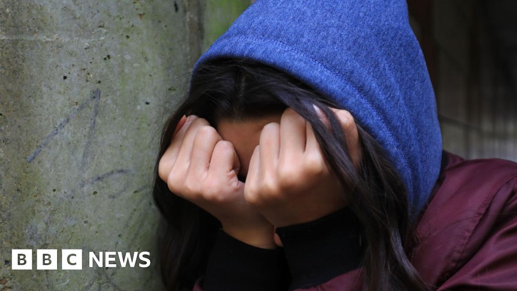 Third survivor quits grooming gang inquiry panel