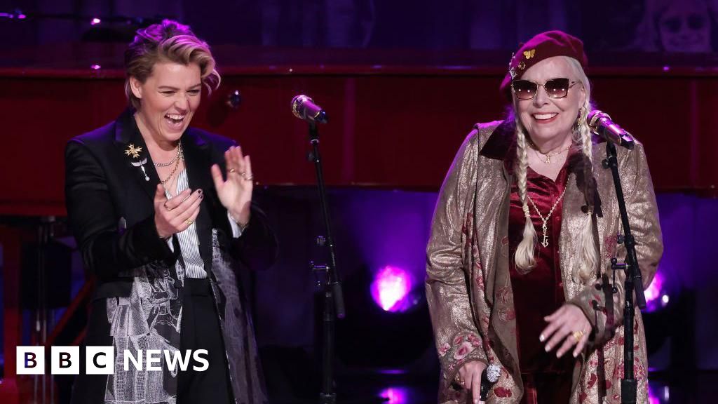 ‘Joni Mitchell is wild. She’ll drink you under the table’