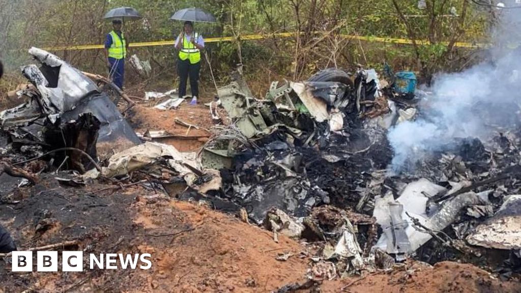 Kenya tourist plane crashes kills 11 on board while flying from Diani to Maasai Mara Kenya tourist plane crashes kills 11 on board while flying from Diani to Maasai Mara