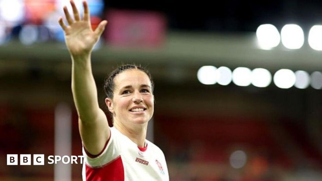 Emily Scarratt: I could have played on, but retirement now is perfect