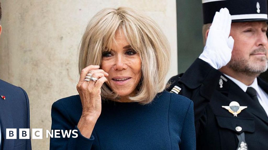 Trial to begin for ten accused of sexist cyber-bullying of president’s wife Trial to begin for ten accused of sexist cyber-bullying of president’s wife