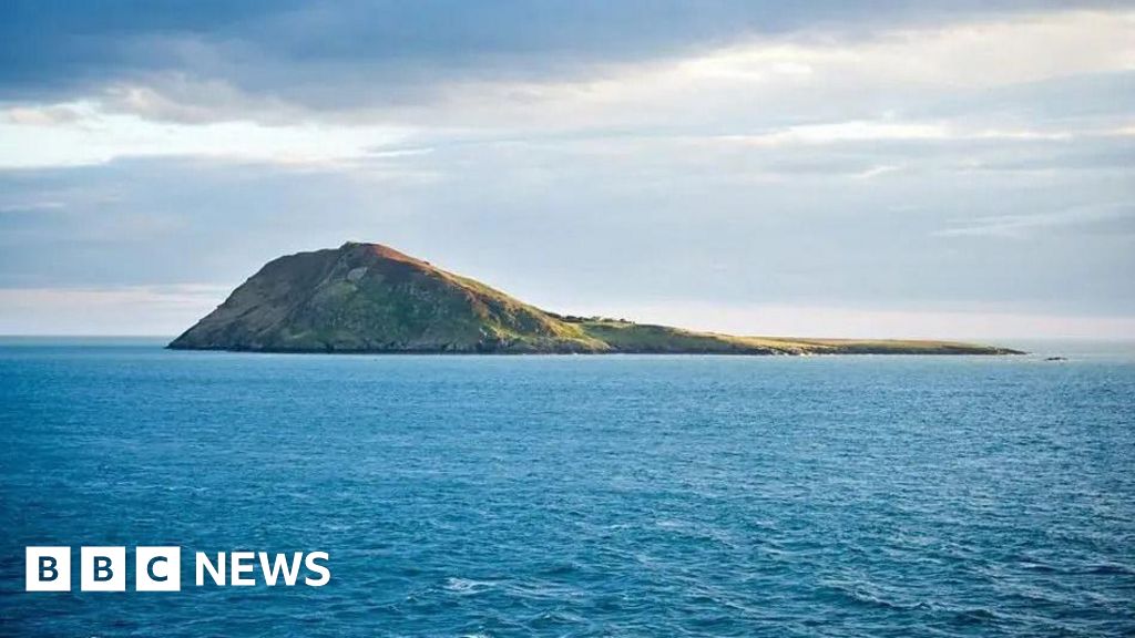 Bardsey Island off Welsh coast looks for new tenants