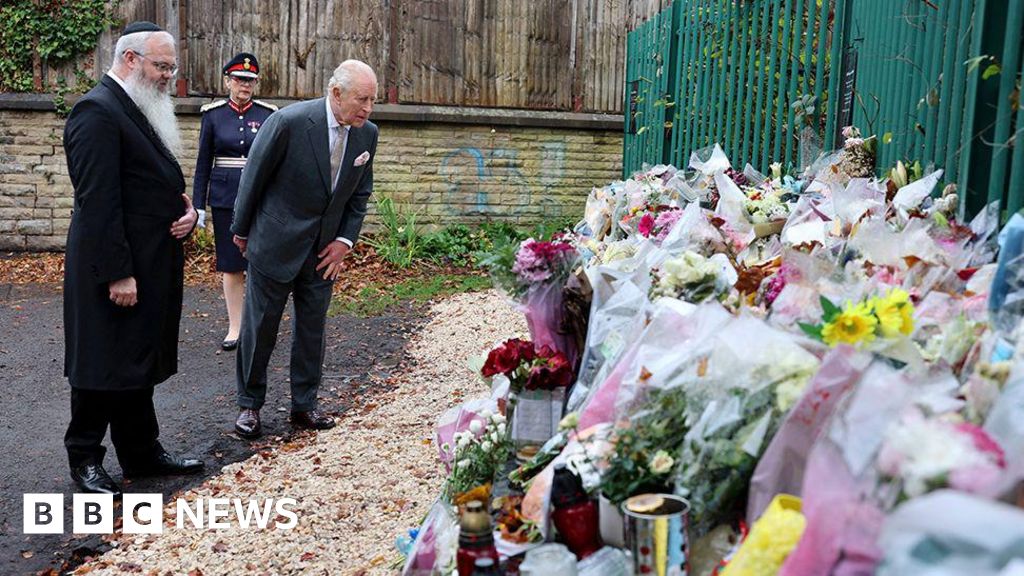 King Charles meets ‘hero’ survivors of Manchester synagogue attack