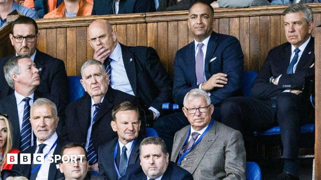 ‘Chaos reigns as Steven Gerrard leaves Rangers scrambling’