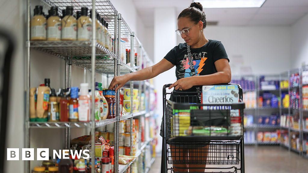 Five ways US government shutdown is hurting Five ways US government shutdown is hurting