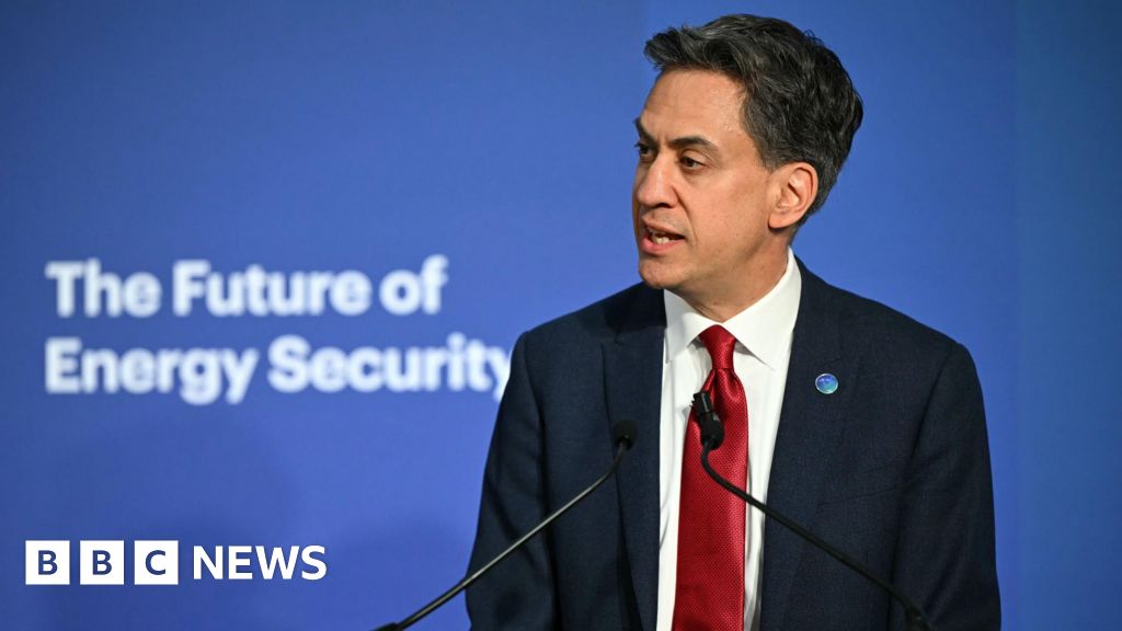 Source of Miliband’s energy bill pledge casts doubt on savings Source of Miliband’s energy bill pledge casts doubt on savings