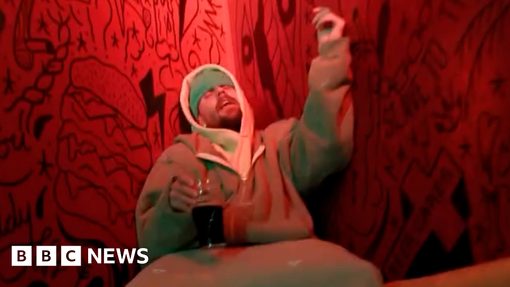 It was a normal Saturday night in my pub