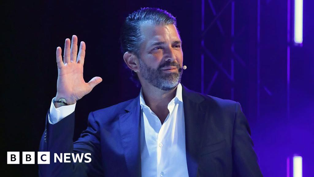 Private numbers of Australian PM and Donald Trump Jr listed on website