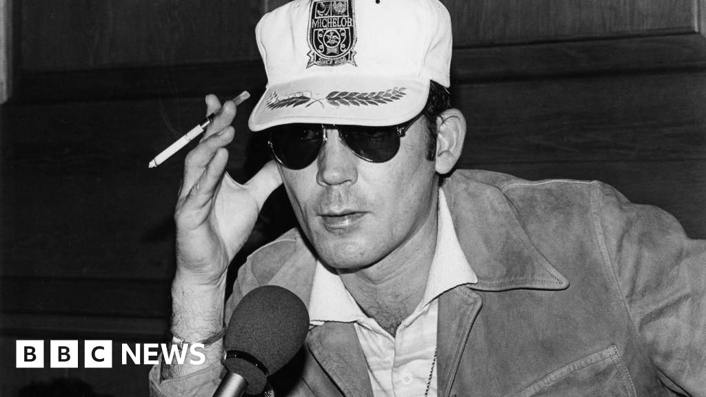 Hunter S Thompson’s death to be reviewed by Colorado investigators 20 years later