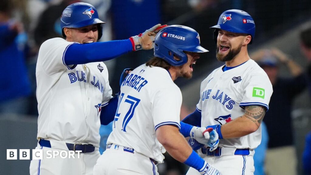 MLB World Series Game 1: Toronto Blue Jays beat LA Dodgers 11-4 MLB World Series Game 1: Toronto Blue Jays beat LA Dodgers 11-4