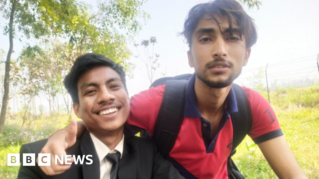 Bipin Joshi ‘threw back Hamas grenade and saved my life’, friend tells BBC Bipin Joshi ‘threw back Hamas grenade and saved my life’, friend tells BBC