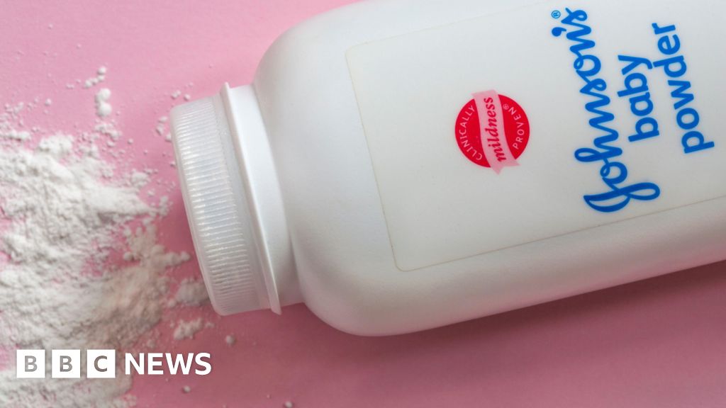 Thousands sue company alleging it hid talcum powder cancer risks