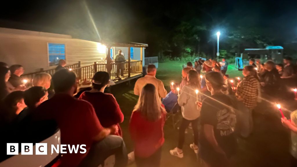 ‘In an instant, they were gone’ ‘In an instant, they were gone’