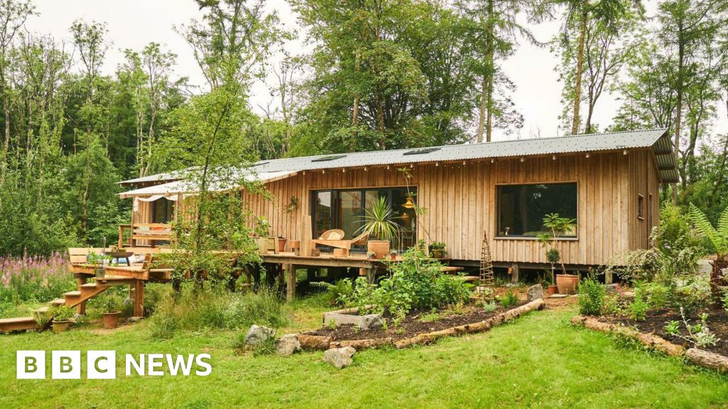Pembrokeshire couple must live green or eco-home gets torn down Pembrokeshire couple must live green or eco-home gets torn down