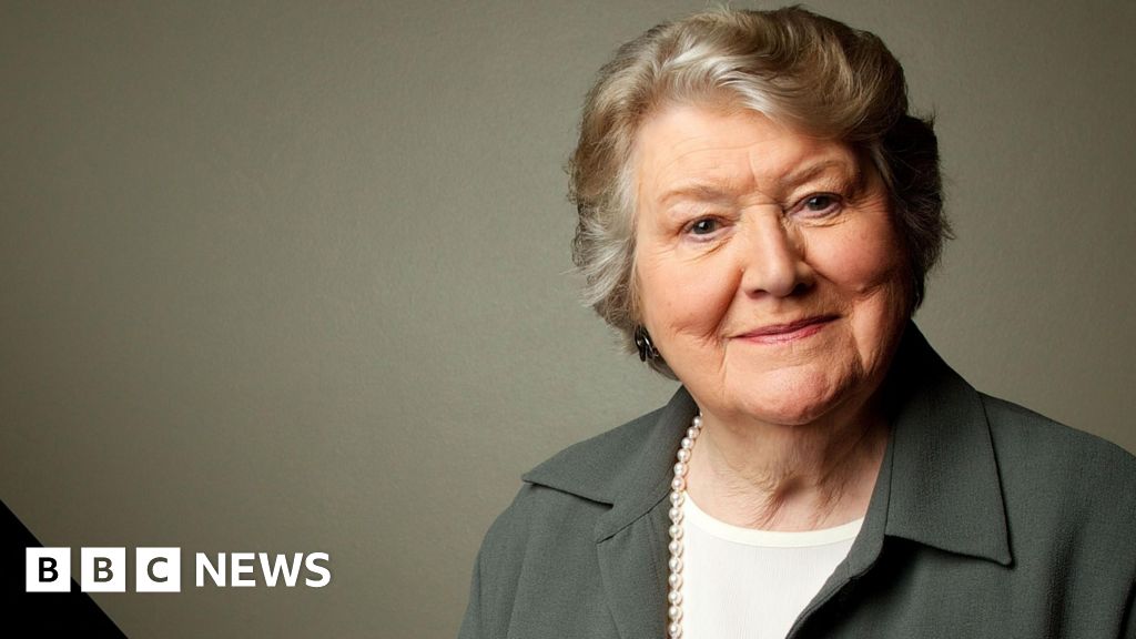The life of TV’s magnificently snobby ‘Hyacinth Bucket’