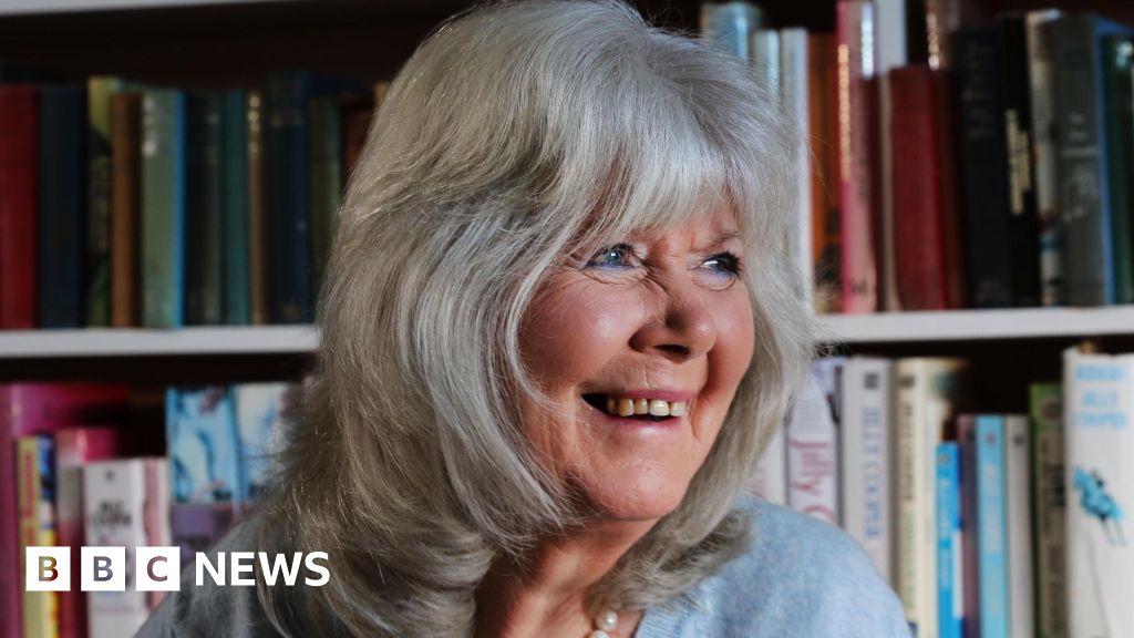 Dame Jilly Cooper dies aged 88 after fall, with Queen paying tribute to ‘legend’ Dame Jilly Cooper dies aged 88 after fall, with Queen paying tribute to ‘legend’