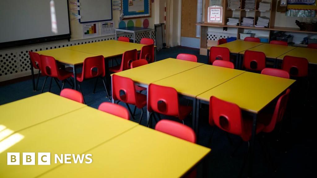 Shutting schools in 2021 put ‘NHS over children’, Williamson says