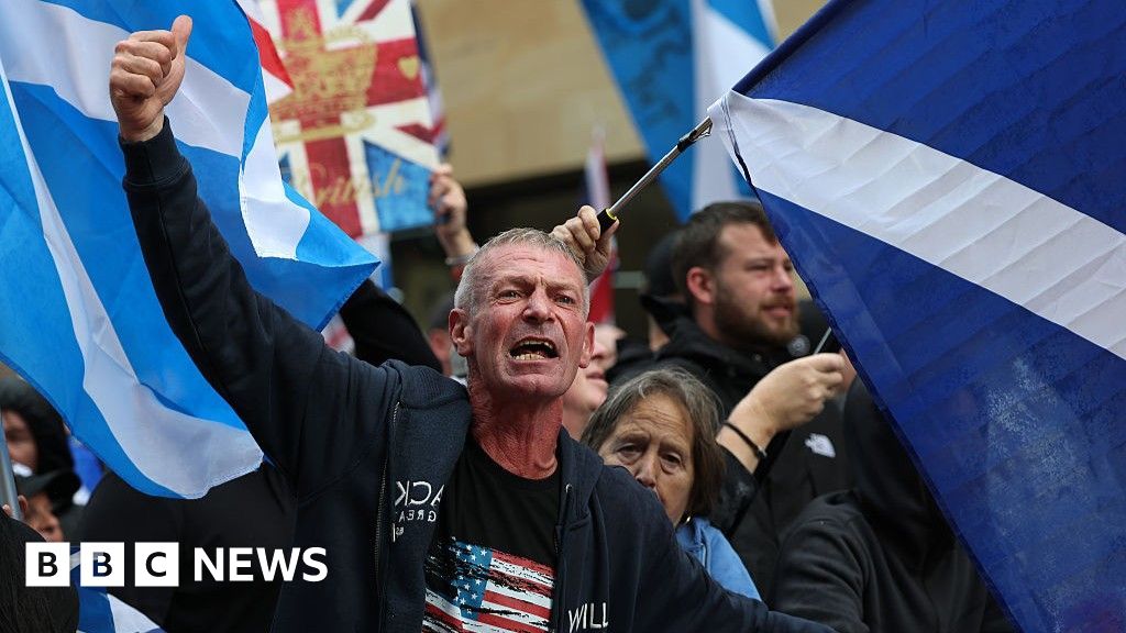 Why the right has adopted the saltire