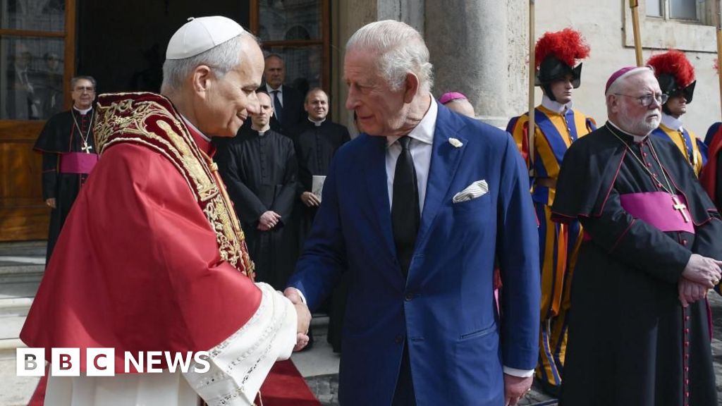Pope Leo and King Charles make history by praying side by side