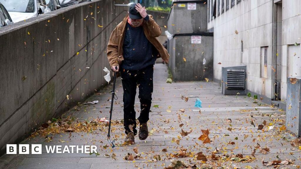 UK weather: Met Office issues rain and wind warnings as named storm possible