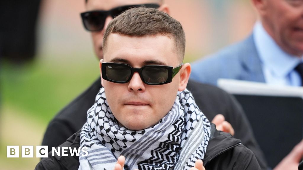 Prosecutors to challenge Kneecap ruling