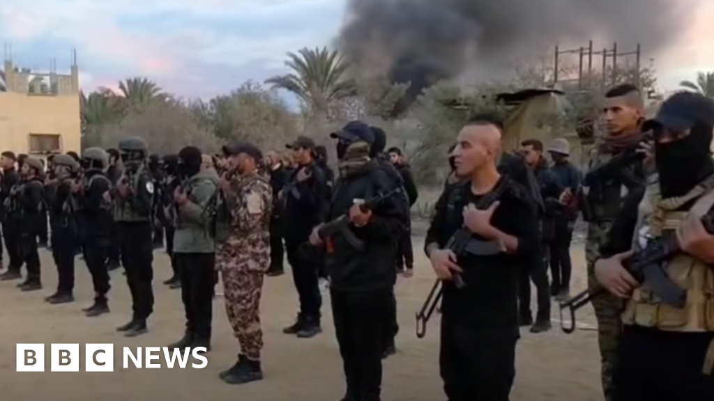 Anti-Hamas armed groups seek future role under Gaza peace plan Anti-Hamas armed groups seek future role under Gaza peace plan