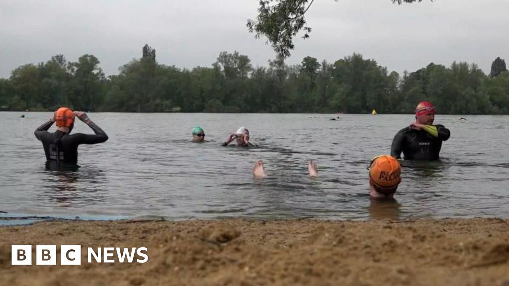 Slight improvement in water quality at bathing sites, new figures show