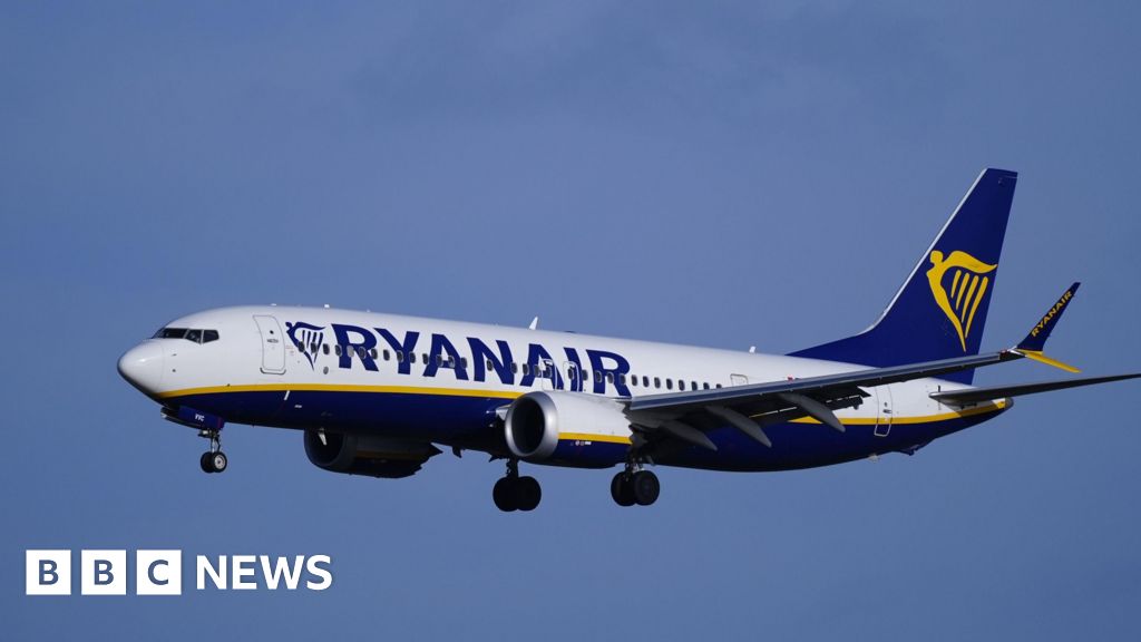 Ryanair scraps printed boarding passes to go fully digital