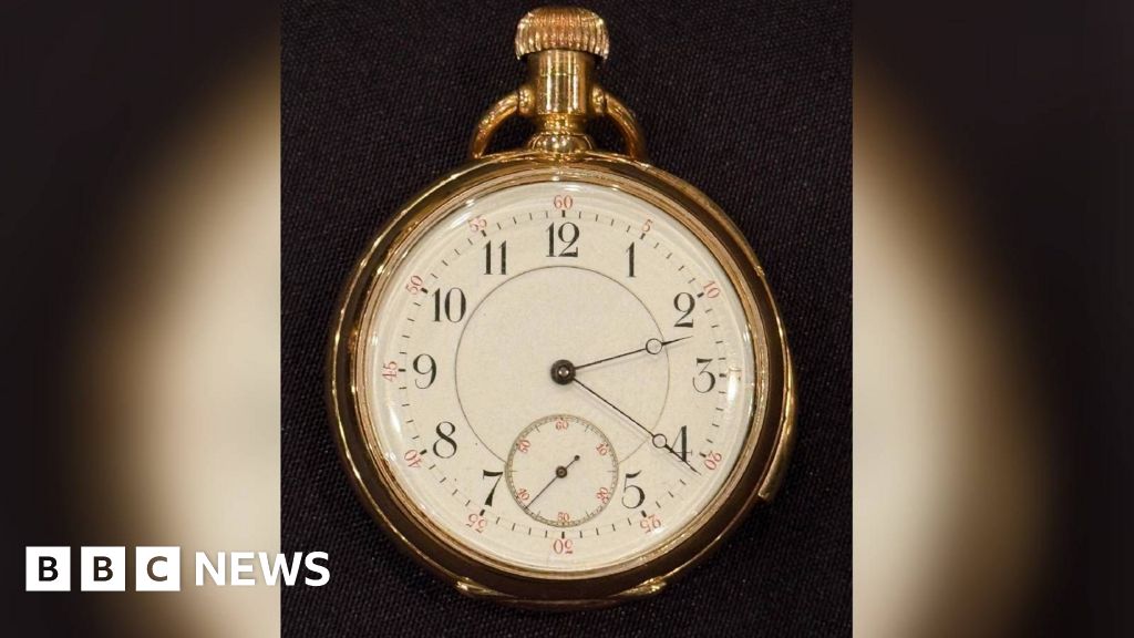 Titanic passenger’s pocket watch fetches £1.78m at auction Titanic passenger’s pocket watch fetches £1.78m at auction