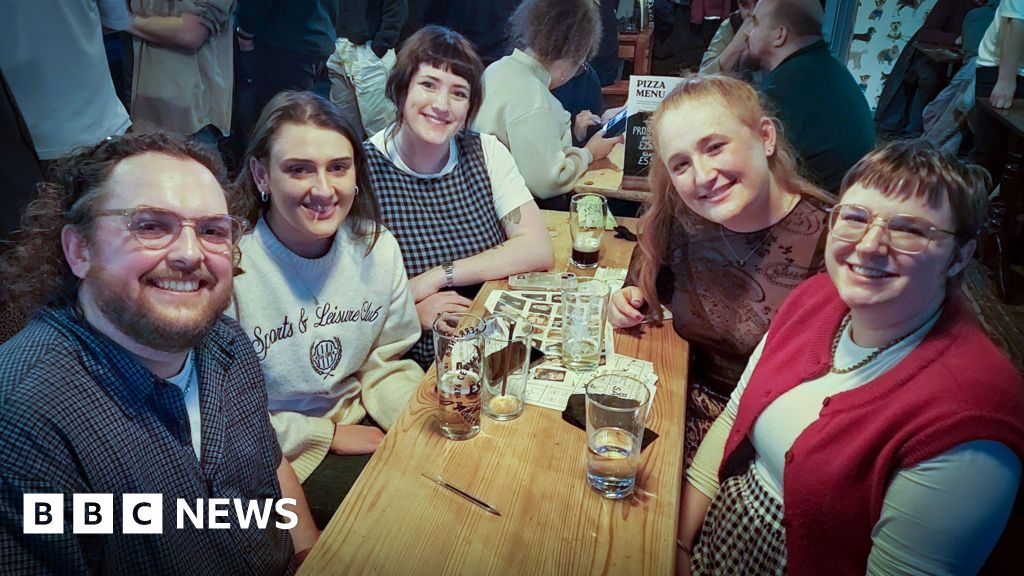 The Barking Dog quiz cheating: BBC visits pub