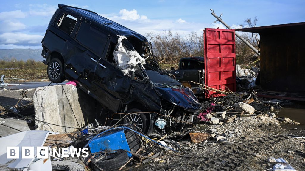Hurricane Melissa death toll rises to 28 in Jamaica Hurricane Melissa death toll rises to 28 in Jamaica