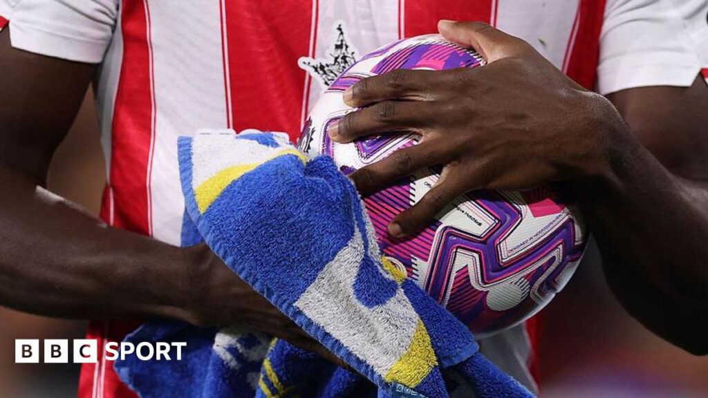 Long throw-ins: Which Premier League teams are kings of the long throw?