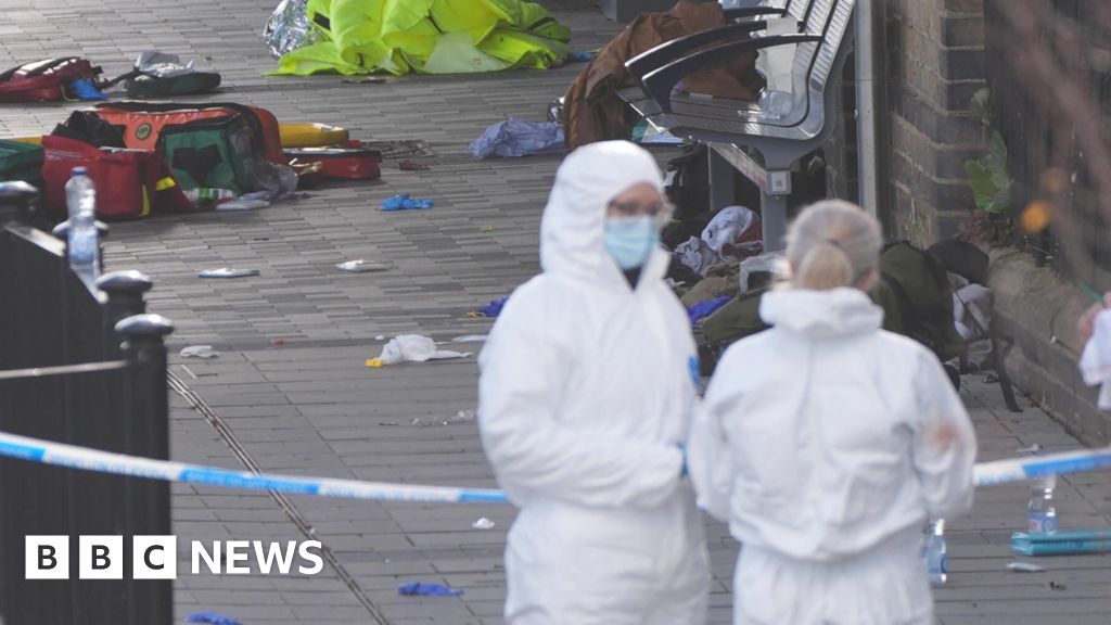 Huntingdon and Peterborough locals react to train stabbings Huntingdon and Peterborough locals react to train stabbings