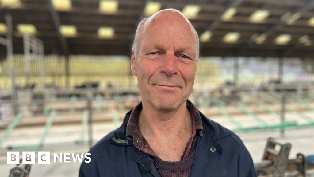 The pioneering dairy farmer keeping calves with their mothers
