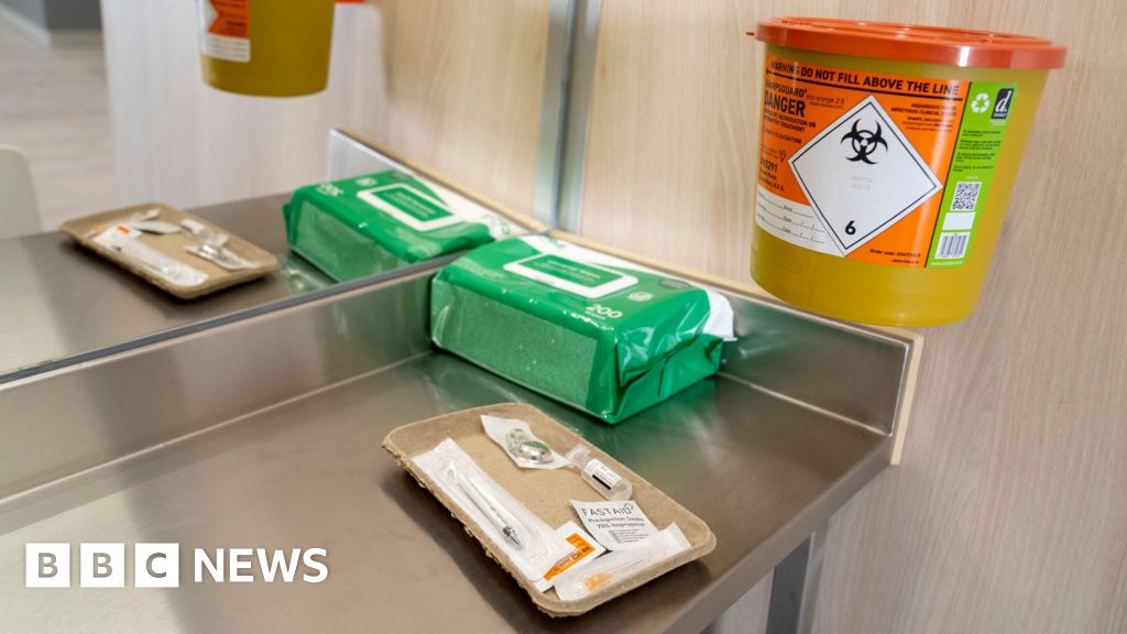 Bid to let drug users smoke cocaine in Glasgow consumption room