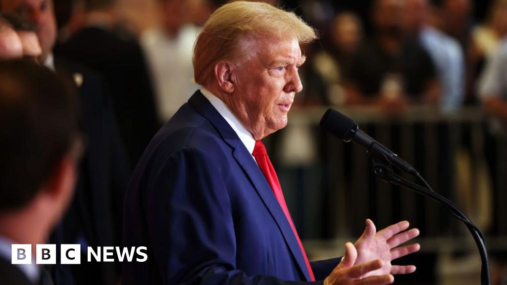 Trump asks Supreme Court to overturn E Jean Carroll verdict