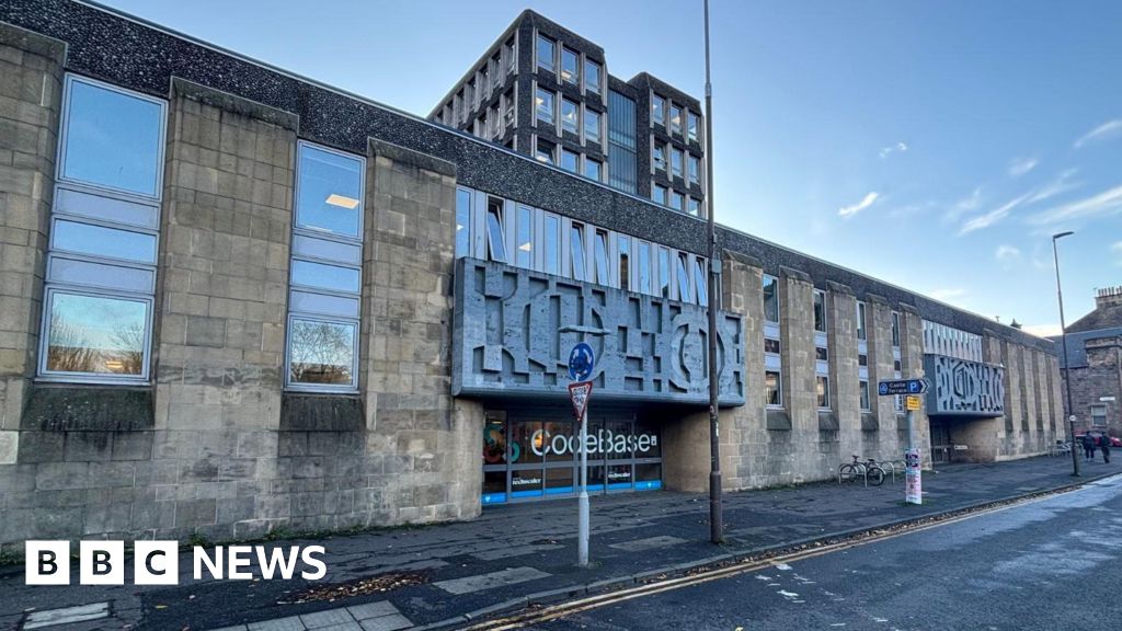 Edinburgh council considers plans to demolish Dept Q police station
