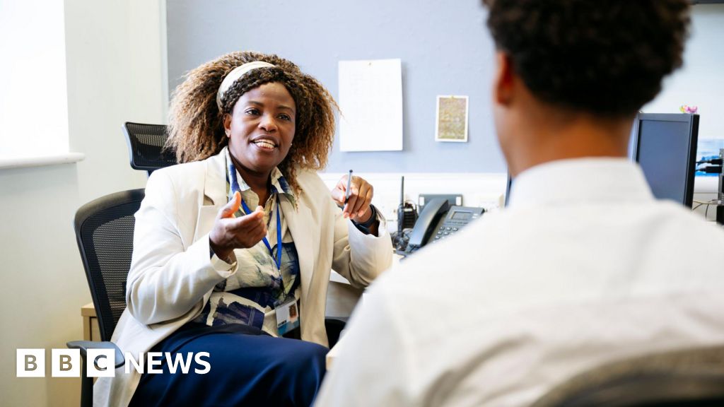 Head teachers to be consulted on strike action over Ofsted changes