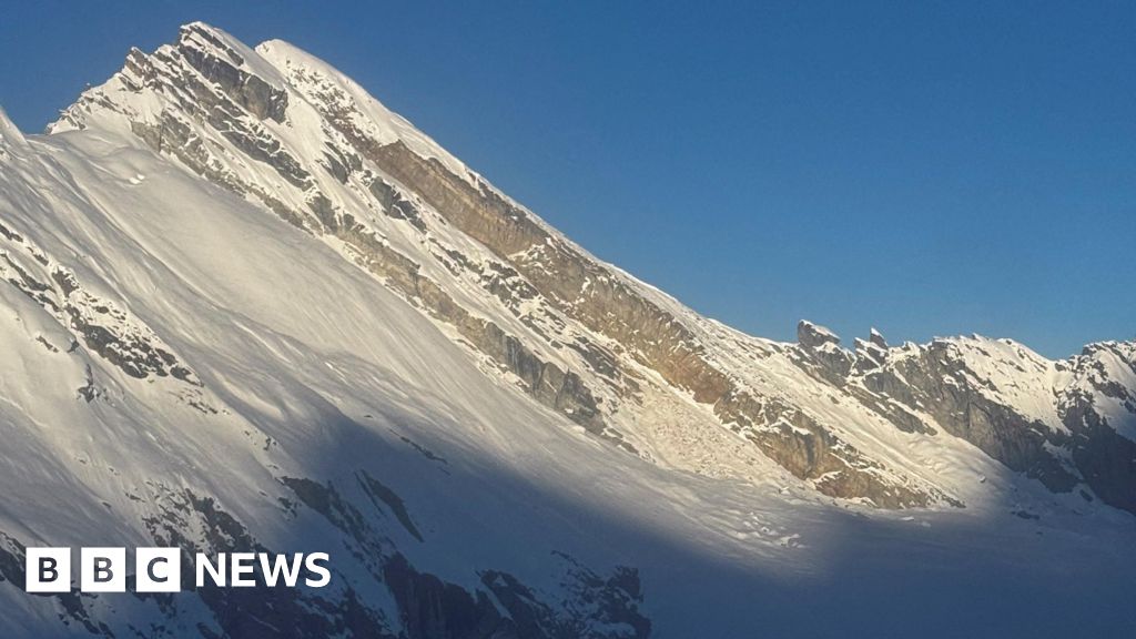 Seven Italian climbers still missing in Nepal Seven Italian climbers still missing in Nepal