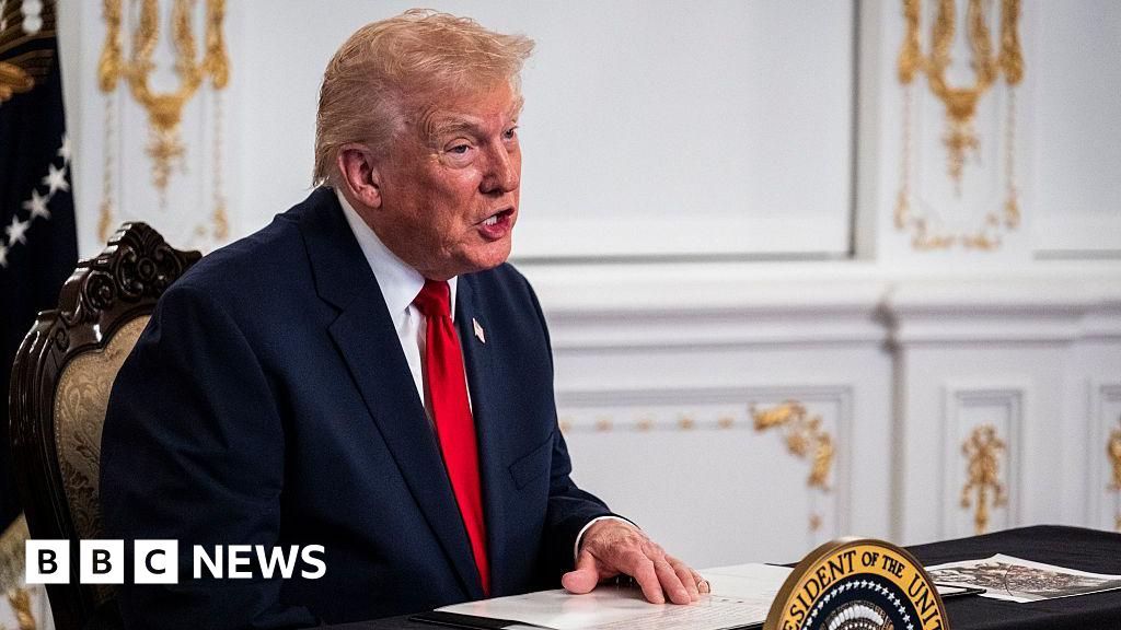 Trump tells airlines Venezuelan airspace should be considered closed