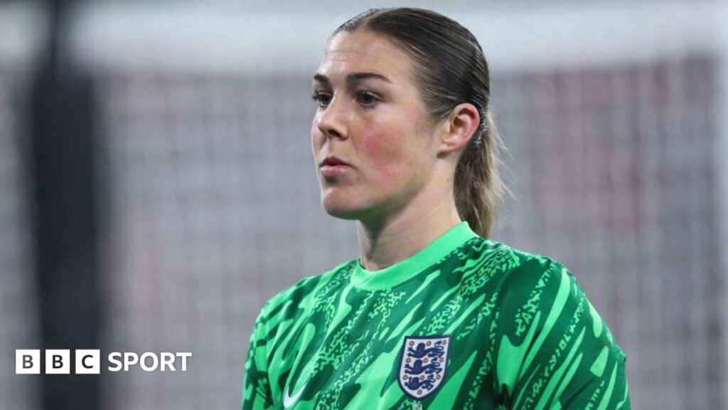 Mary Earps interview: Ex-England goalkeeper says ‘I’ve not written the book to tear anyone down’