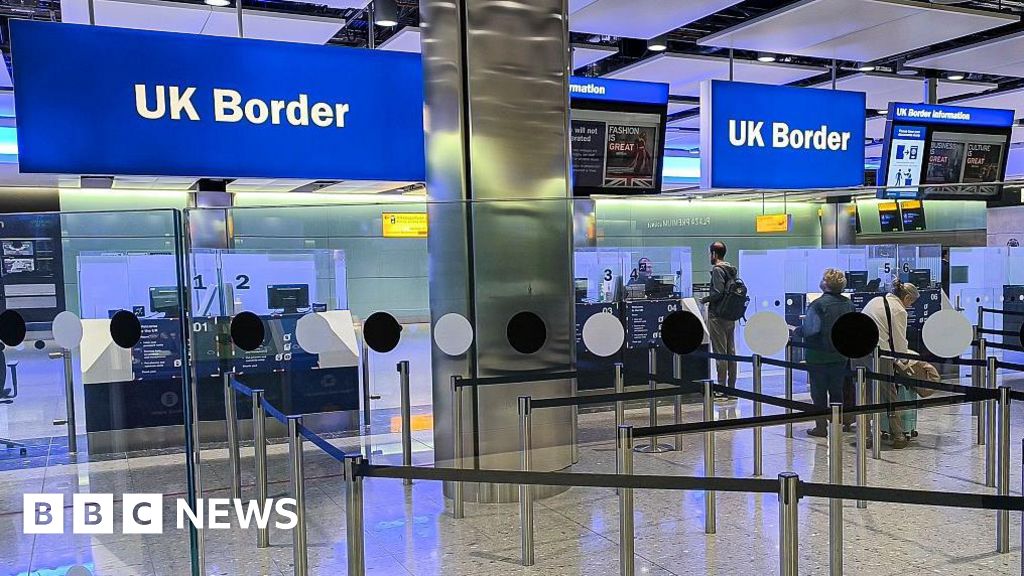 UK net migration dropped more than first reported, ONS says UK net migration dropped more than first reported, ONS says