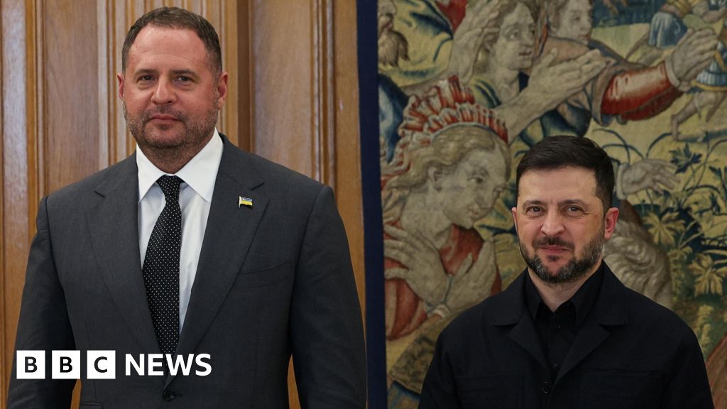 Zelensky’s chief of staff Andriy Yermak resigns after anti-corruption raid