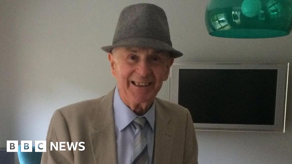 Man jailed for murdering pensioner in Manor House