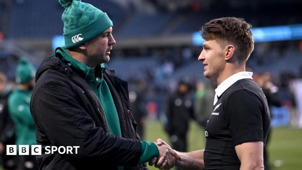 Ireland 13-26 New Zealand: Beauden Barrett ‘gutted’ for Tadhg Beirne after controversial red card