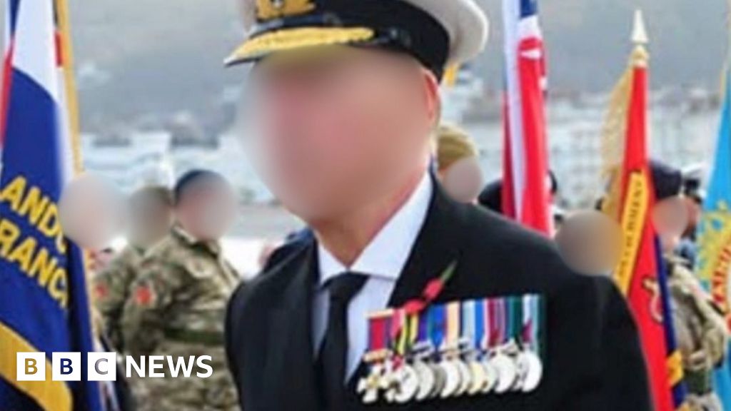 Suspected fake officer at Llandudno Remembrance event investigated Suspected fake officer at Llandudno Remembrance event investigated