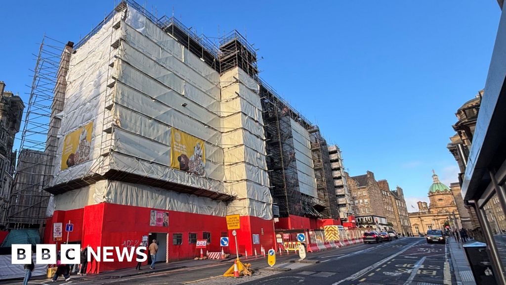 What’s going on with Edinburgh’s scaffolding hotel?