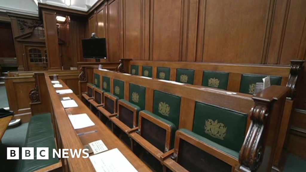 Deputy PM David Lammy set to announce jury trial reforms